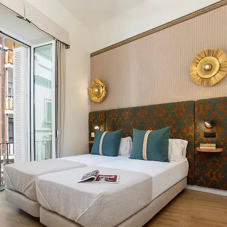 Genteel Zaragoza * Seville